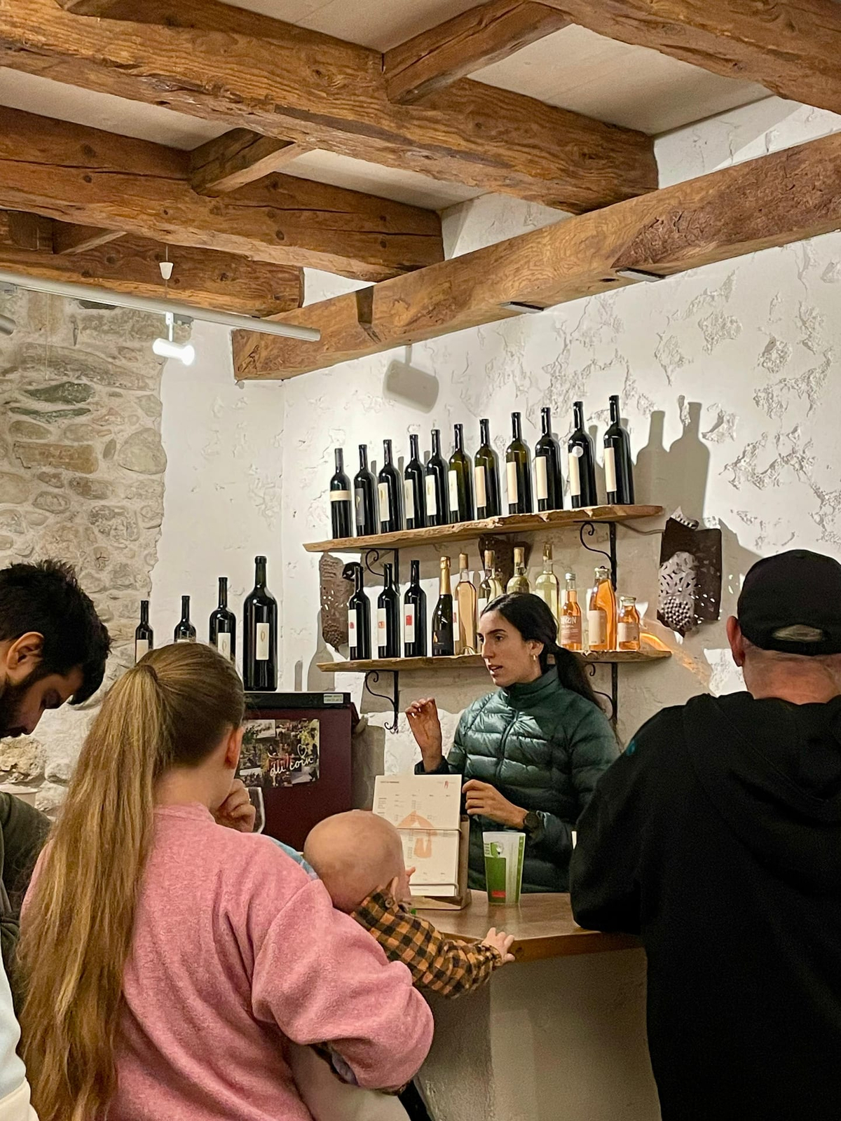 Double chasse aux bonbons Vignes & Fluo, dégustation de vins à Soral — Photo 8