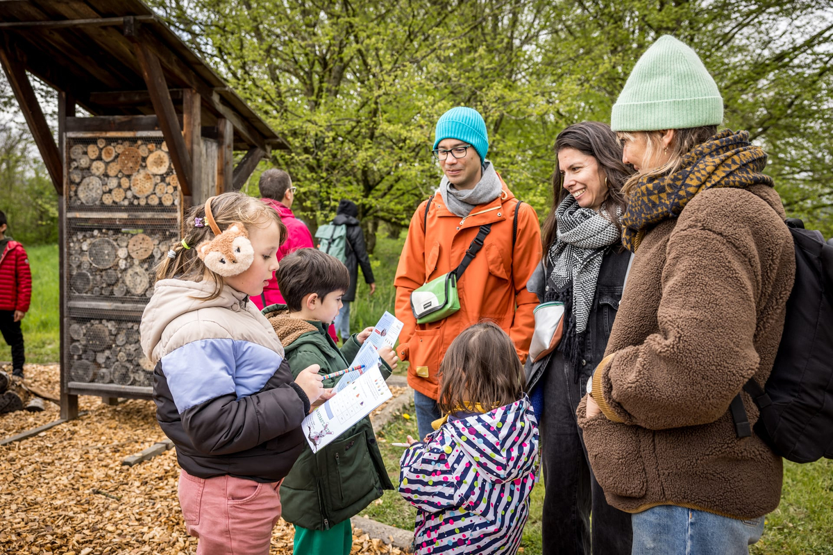 Chasse à la Momie & aux bonbons au Parc des Evaux à Onex — Photo 10
