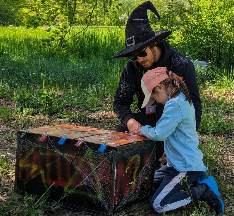 Chasse à la Momie & aux bonbons au Parc des Evaux à Onex — Photo 1